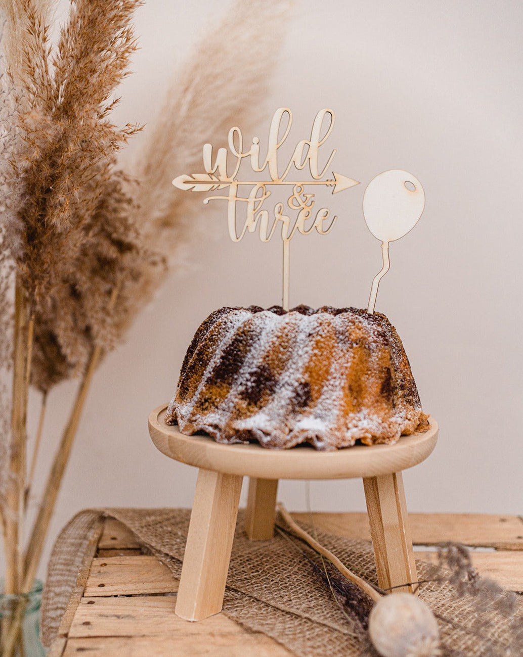 Cake Topper "wild & three"